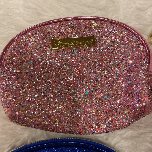 Set of Four Senegence Makeup Bags - Picture 4 of 10